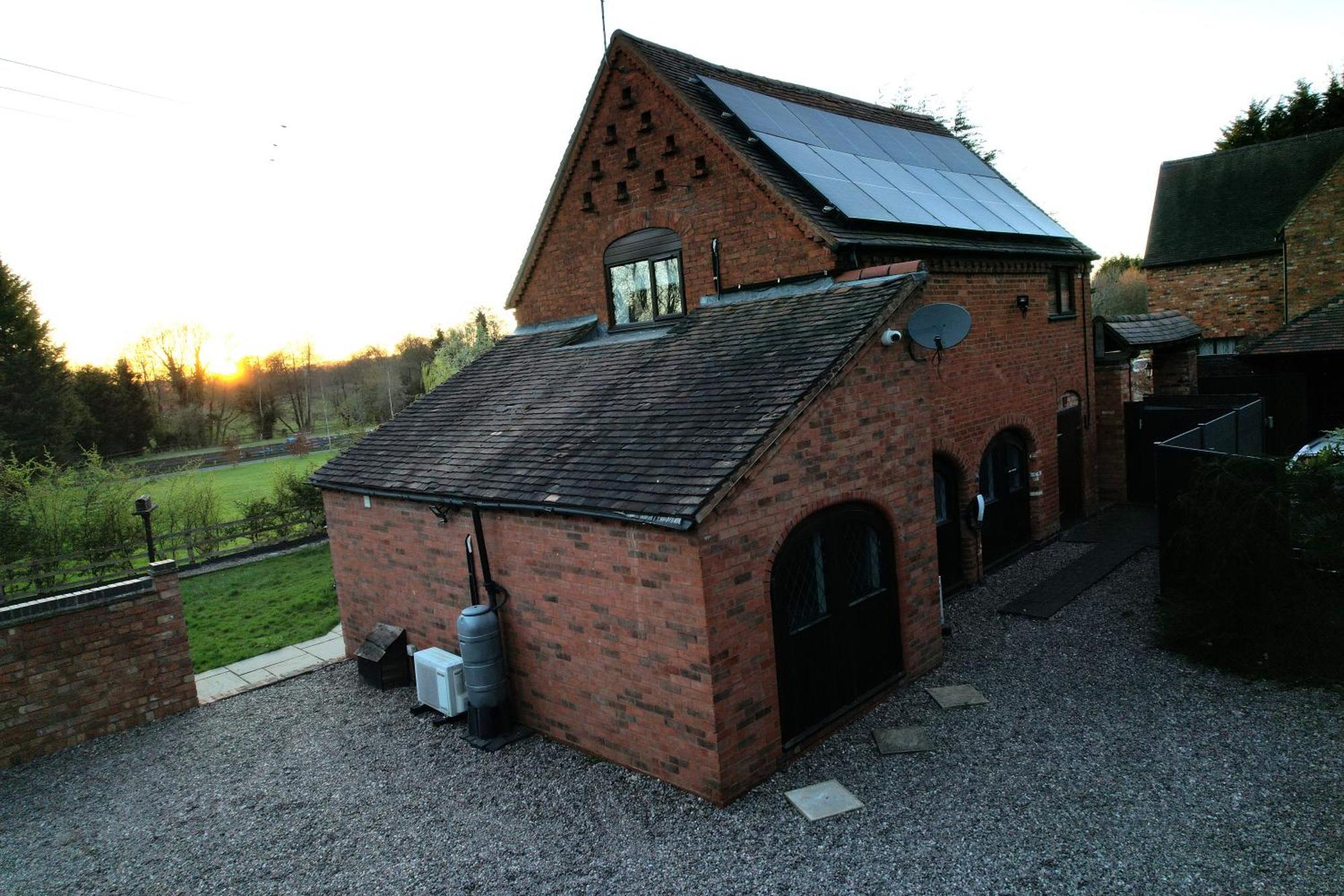 The Coach House Villa เบอร์มิงแฮม ภายนอก รูปภาพ
