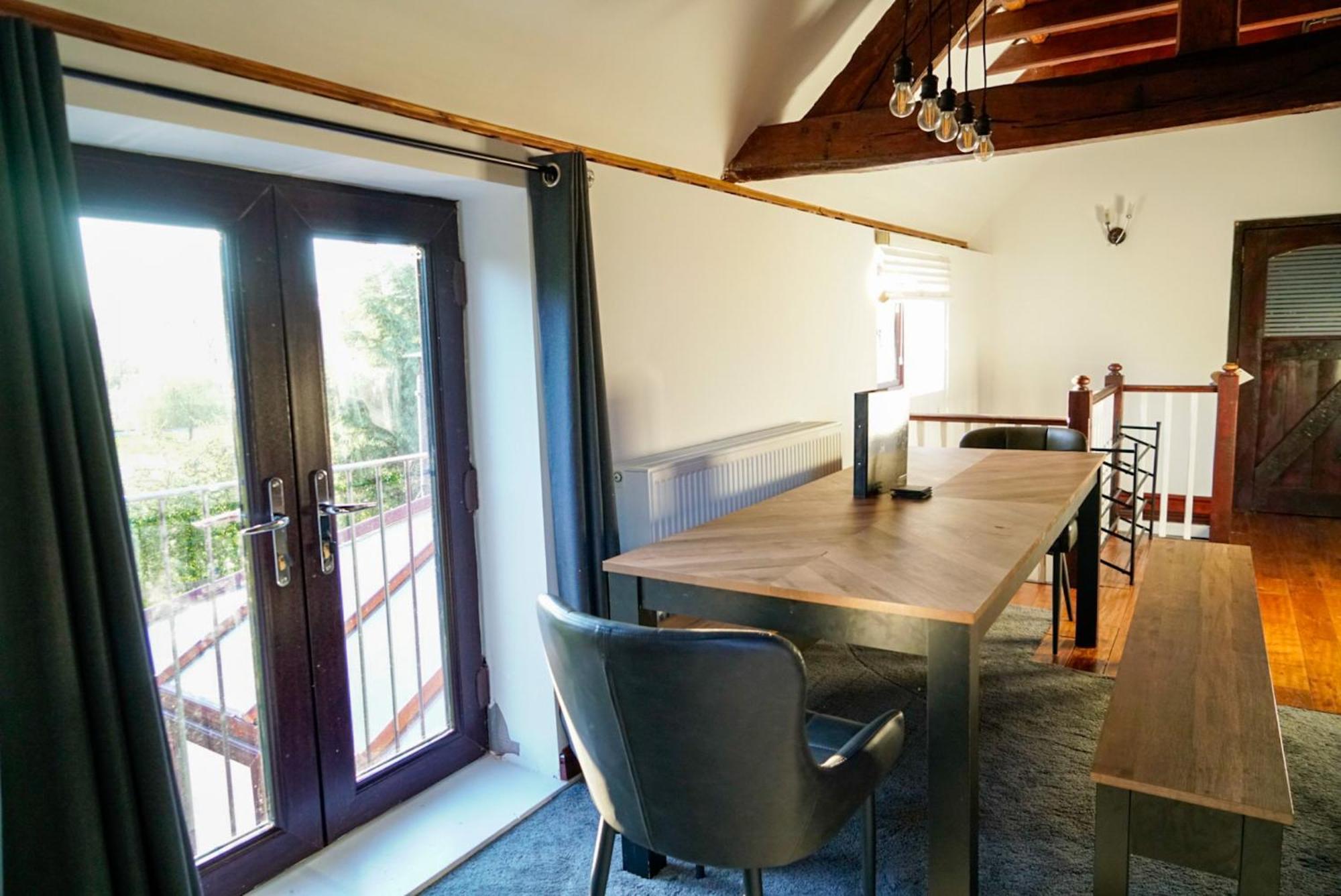 The Coach House Villa เบอร์มิงแฮม ภายนอก รูปภาพ