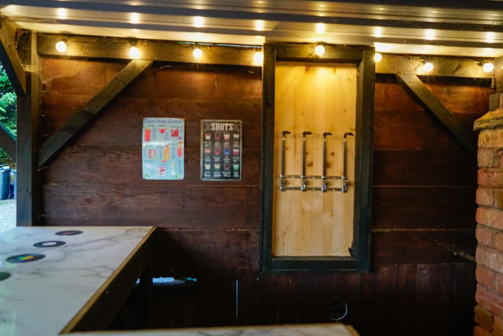 The Coach House Villa เบอร์มิงแฮม ภายนอก รูปภาพ